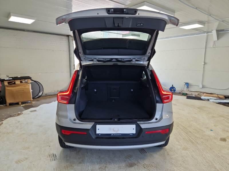 Volvo XC40 SUV T5 RECHARGE PLUG-IN AUTO CORE - foto 5