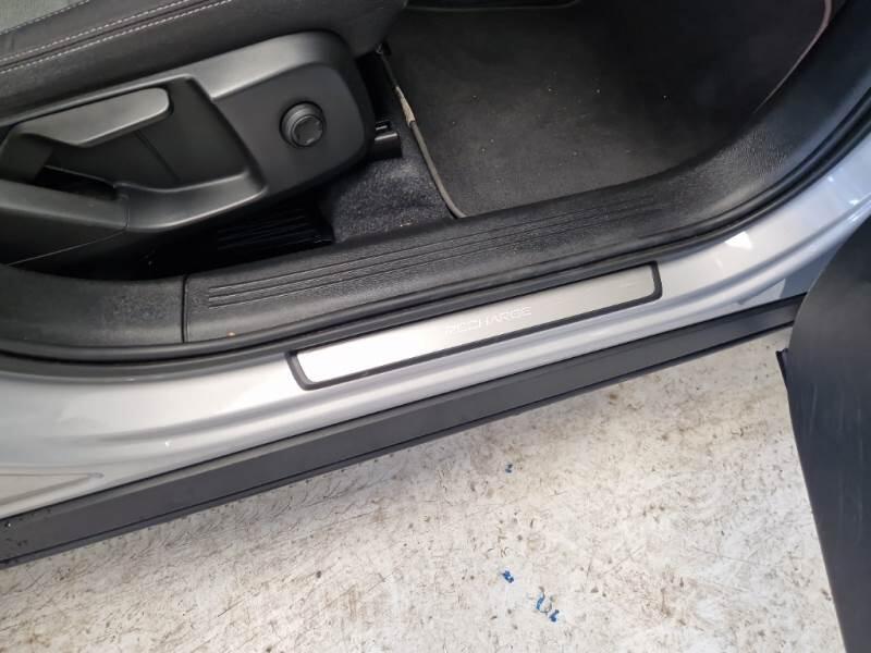 Volvo XC40 SUV T5 RECHARGE PLUG-IN AUTO CORE - foto 58