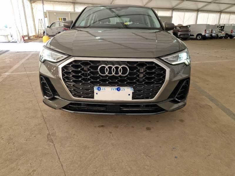 Audi Q3 SUV 45 TFSI E S TRONIC BUSINESS PLUS - foto 31