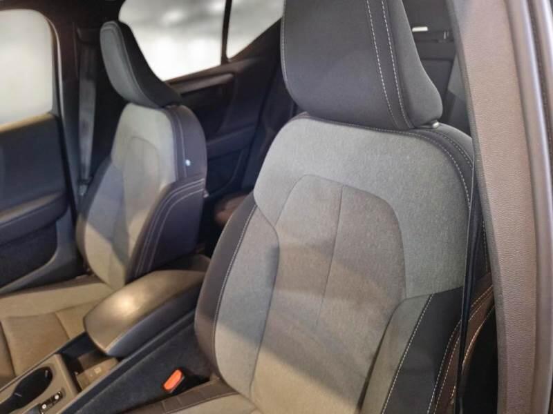 Volvo XC40 SUV T5 RECHARGE PLUG-IN AUTO CORE - foto 11