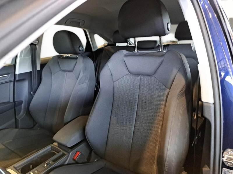 Audi Q3 SUV 45 TFSI E S TRONIC S LINE EDITION - foto 11
