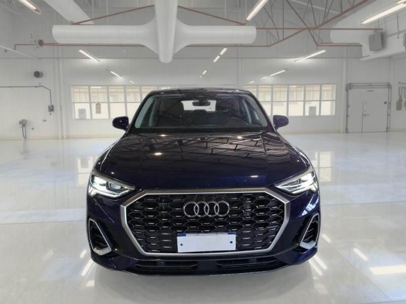 Audi Q3 SUV 45 TFSI E S TRONIC S LINE EDITION - foto 6