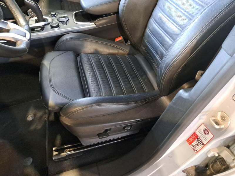 Alfa Romeo Stelvio SUV 2.2 TD 160 CV SPRINT AT8 RWD - foto 12