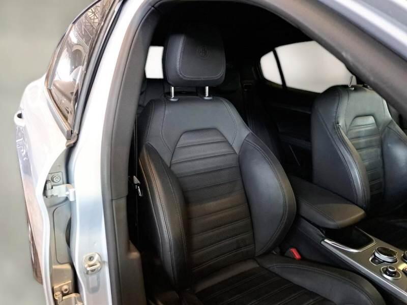 Alfa Romeo Stelvio SUV 2.2 TD 160 CV SPRINT AT8 RWD - foto 13
