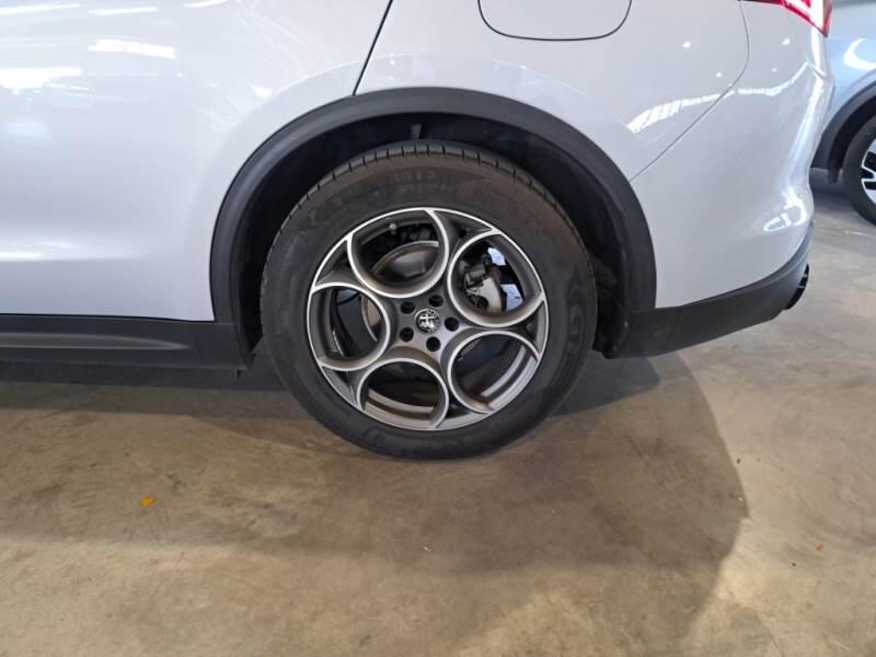 Alfa Romeo Stelvio SUV 2.2 TD 160 CV SPRINT AT8 RWD - foto 19