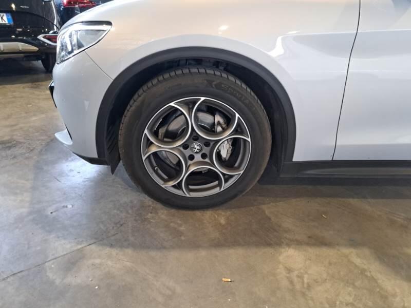 Alfa Romeo Stelvio SUV 2.2 TD 160 CV SPRINT AT8 RWD - foto 20