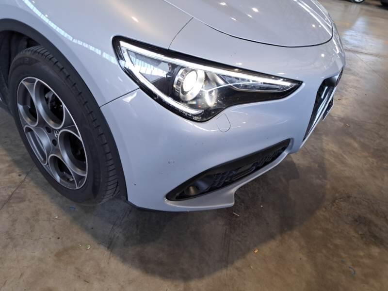 Alfa Romeo Stelvio SUV 2.2 TD 160 CV SPRINT AT8 RWD - foto 26