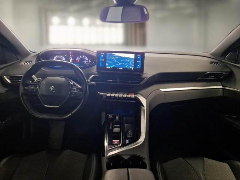 Peugeot 3008 SUV BLUEHDI 130 EAT8 SeS ALLURE - foto 3