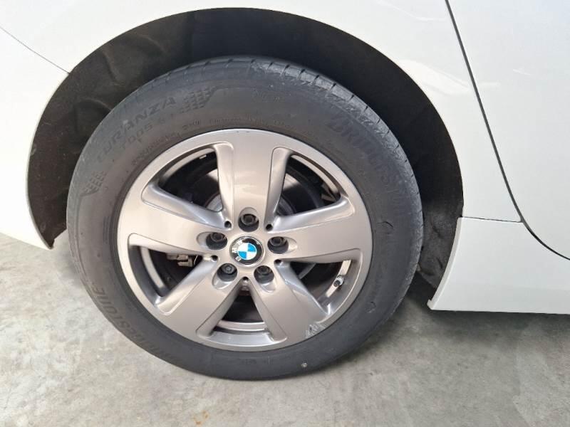 BMW Serie 1 BERLINA 116D ADVANTAGE - foto 18