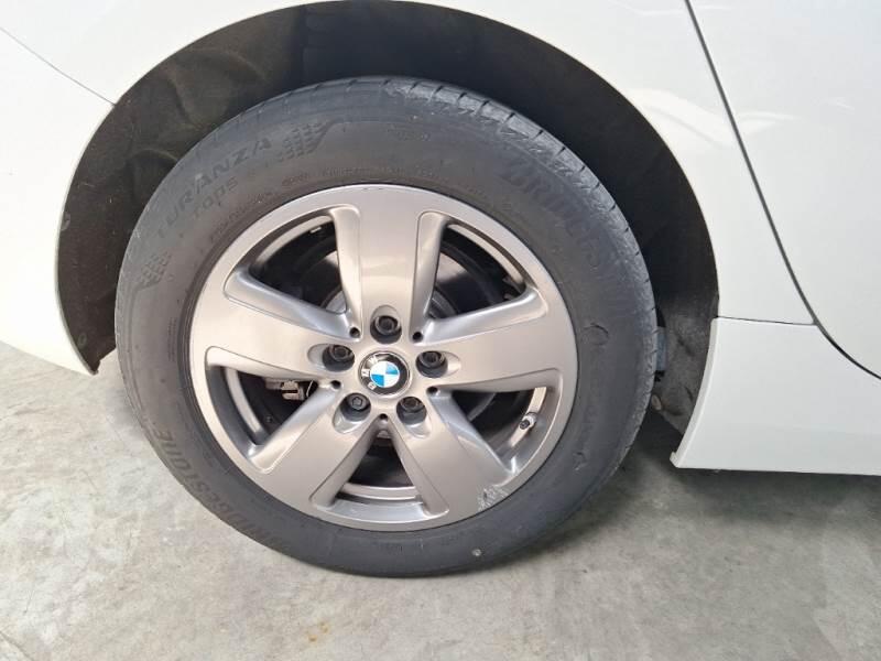 BMW Serie 1 BERLINA 116D ADVANTAGE - foto 59