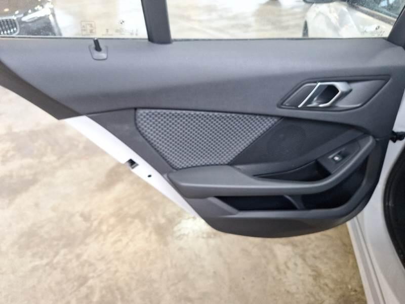 BMW Serie 1 BERLINA 116D ADVANTAGE - foto 67