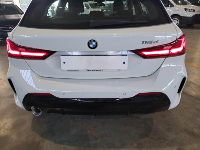 BMW Serie 1 BERLINA 116D MSPORT EXTERIOR - foto 33
