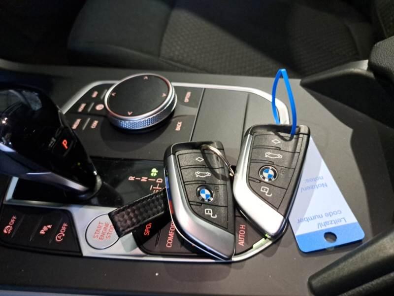 BMW Serie 1 BERLINA 116D MSPORT EXTERIOR - foto 46