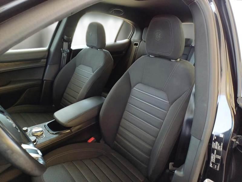 Alfa Romeo Stelvio SUV 2.2 TD 210 CV SUPER AT8 Q4 - foto 11