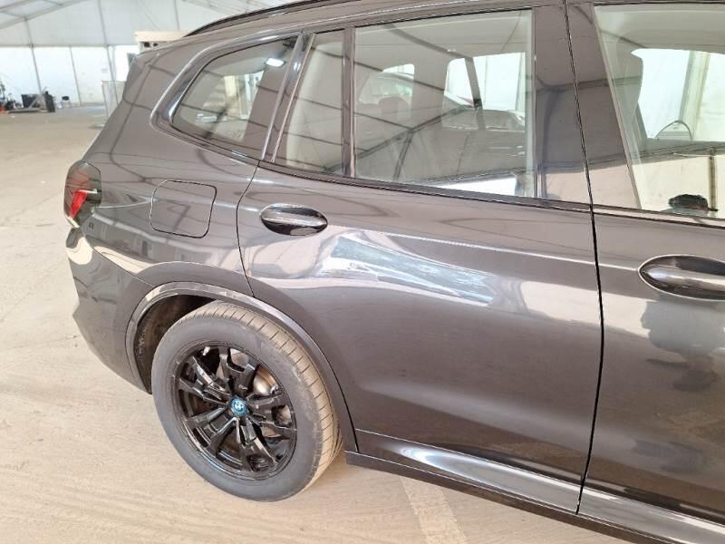 BMW IX3 SUV 286CV INSPIRING AUTO - foto 37
