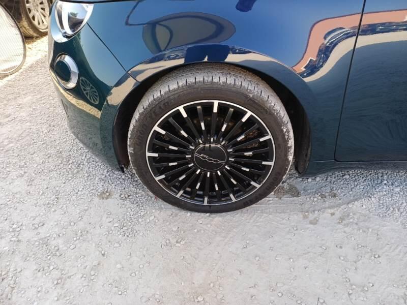 Fiat 500 e Lim BERLINA ELETTRICA ICON 118CV - foto 34