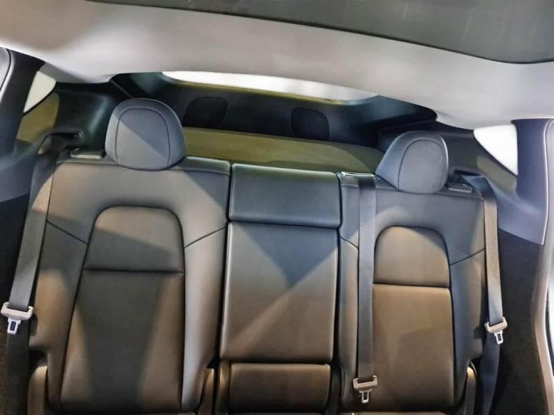 Tesla Model Y SUV 75 KWH DUAL MOTOR LONG RANGE 4WD AUT. - foto 15
