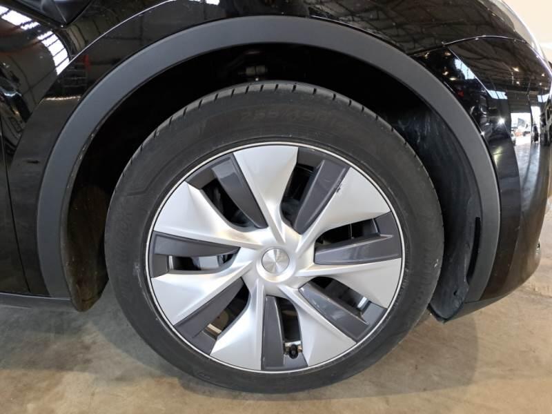 Tesla Model Y SUV 75 KWH DUAL MOTOR LONG RANGE 4WD AUT. - foto 17