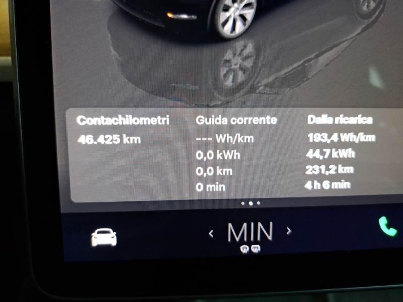 Tesla Model Y SUV 75 KWH DUAL MOTOR LONG RANGE 4WD AUT. - foto 4