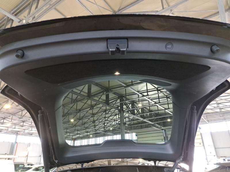 Tesla Model Y SUV 75 KWH DUAL MOTOR LONG RANGE 4WD AUT. - foto 81