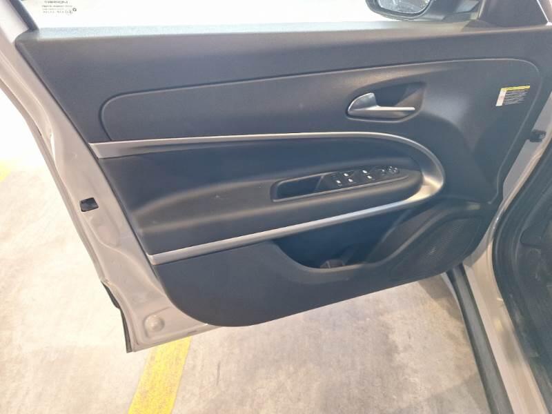 Jeep Avenger SUV 1.2 TURBO ALTITUDE - foto 38