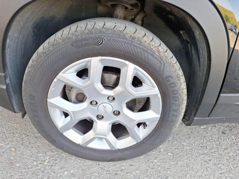Jeep Avenger SUV 1.2 TURBO ALTITUDE - foto 20