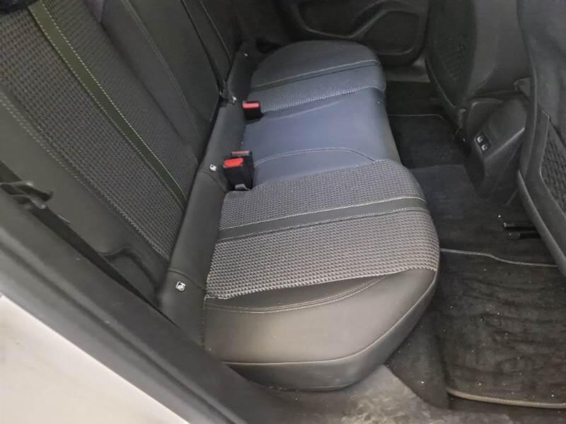 Peugeot P1 CROSSOVER PURETECH 130 EAT8 GT SS AUT. - foto 16