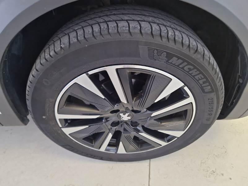 Peugeot P1 CROSSOVER PURETECH 130 EAT8 GT SS AUT. - foto 17