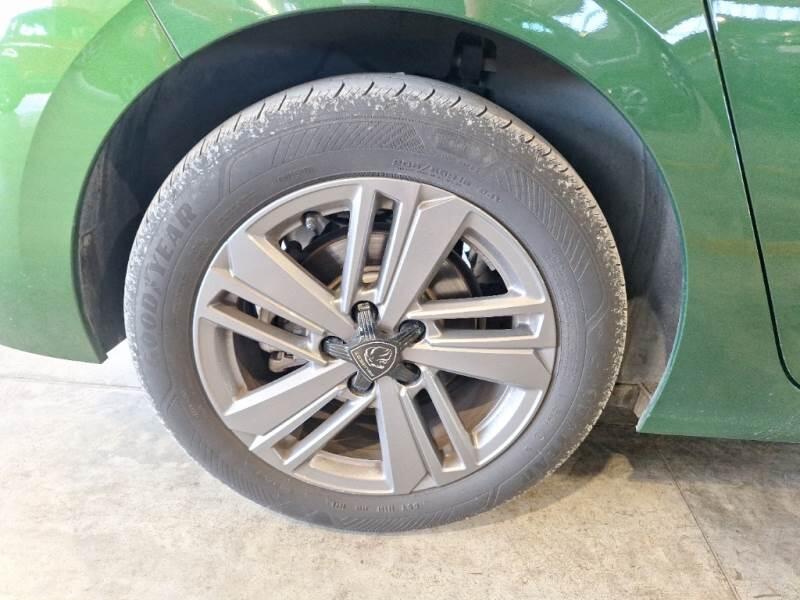 Peugeot 308 BERLINA ACTIVE PACK PURETECH 130 SeS - foto 18