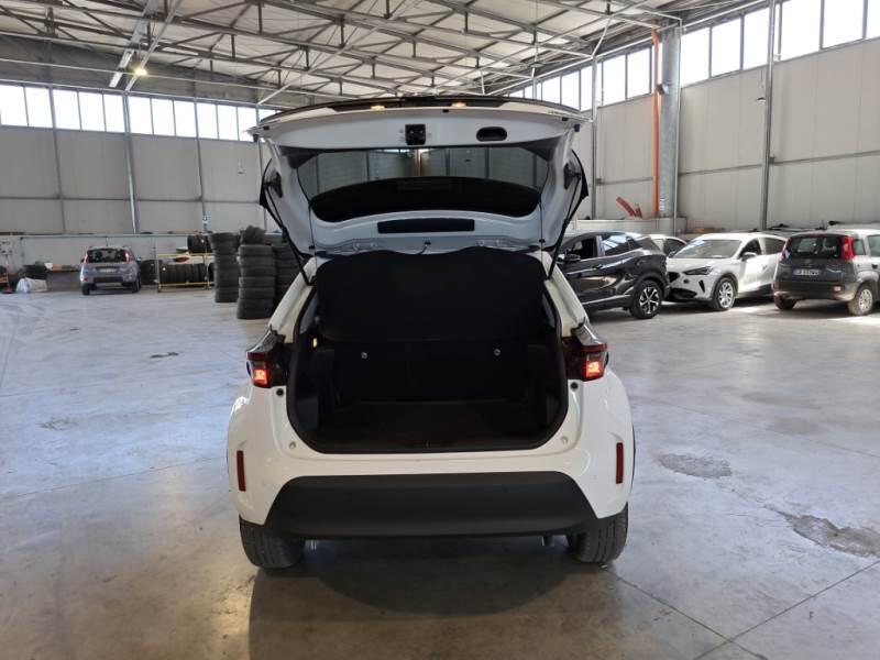 Toyota Yaris-Cross SUV 1.5H (116 CV) E-CVT BUSINESS - foto 5