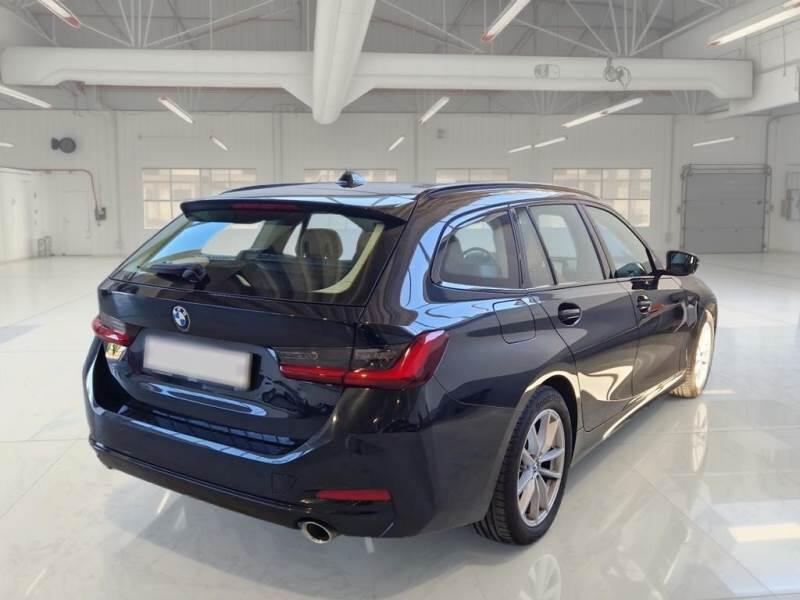 BMW Serie 3 Touring STATION WAGON 318D 48V TOURING AUTO - foto 2