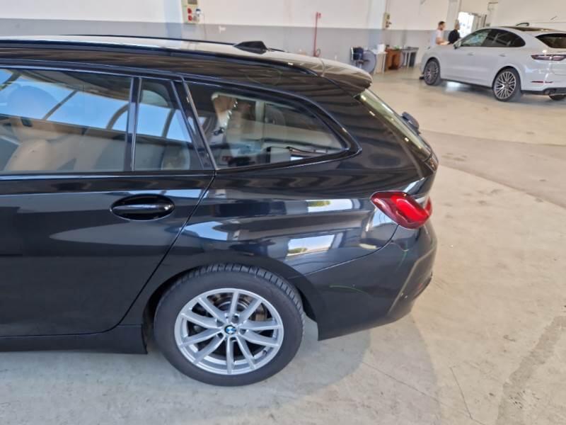 BMW Serie 3 Touring STATION WAGON 318D 48V TOURING AUTO - foto 74