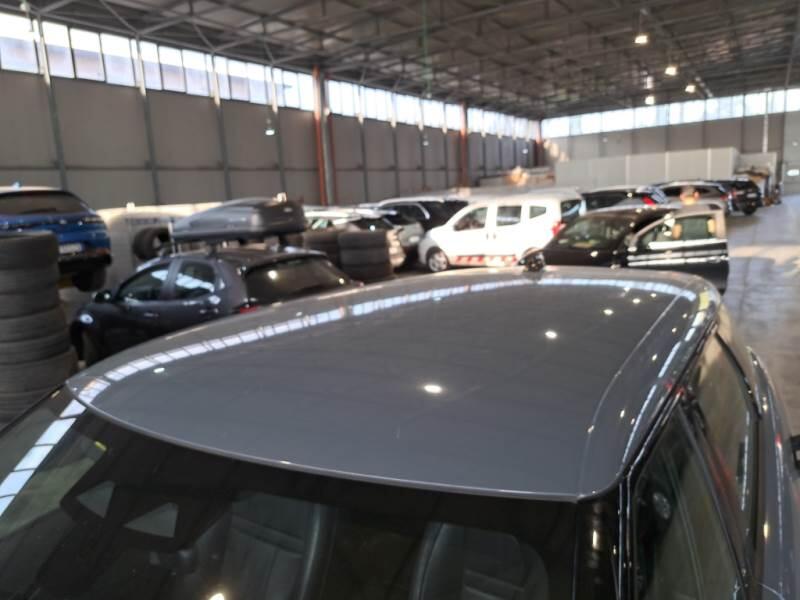 Land Rover Evoque SUV 2.0 D204 MHEV R-DYNAMIC HSE AWD AUTO - foto 21