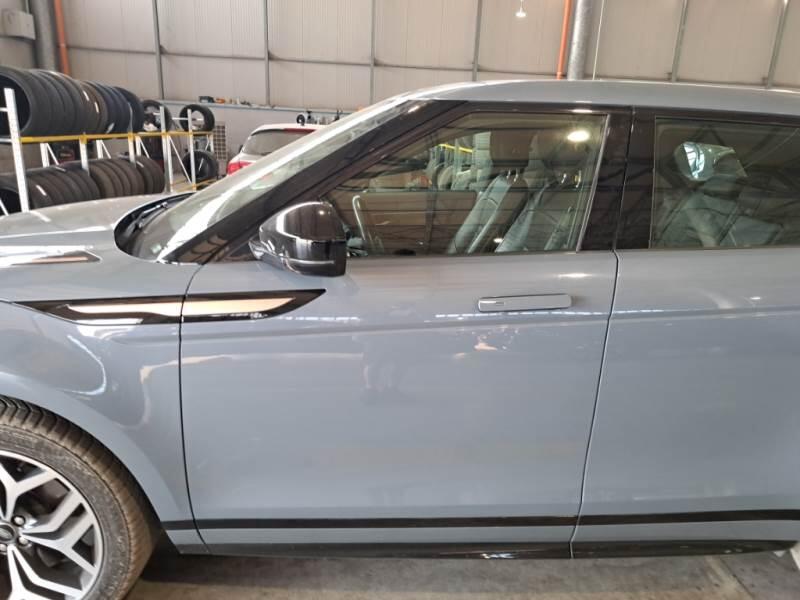 Land Rover Evoque SUV 2.0 D204 MHEV R-DYNAMIC HSE AWD AUTO - foto 51
