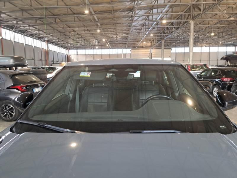 Land Rover Evoque SUV 2.0 D204 MHEV R-DYNAMIC HSE AWD AUTO - foto 10