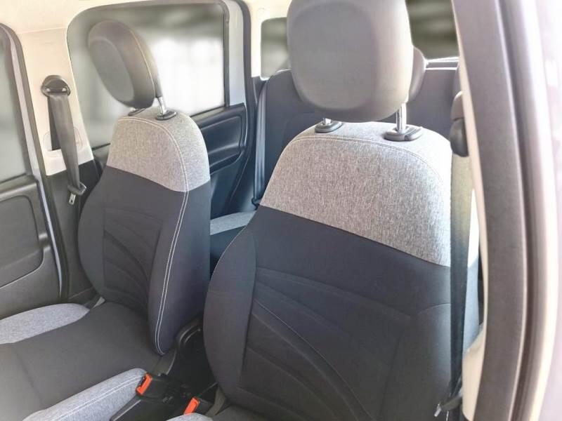 Fiat Panda 1.0 FIREFLY 70CV SeS HYBRID CITY LIFE - foto 11