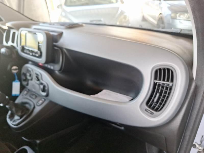 Fiat Panda 1.0 FIREFLY 70CV SeS HYBRID CITY LIFE - foto 67