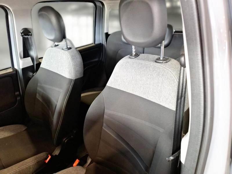 Fiat Panda 1.0 FIREFLY 70CV SeS HYBRID CITY LIFE - foto 11