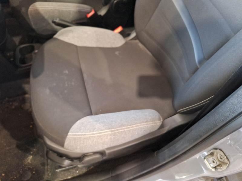 Fiat Panda 1.0 FIREFLY 70CV SeS HYBRID CITY LIFE - foto 12