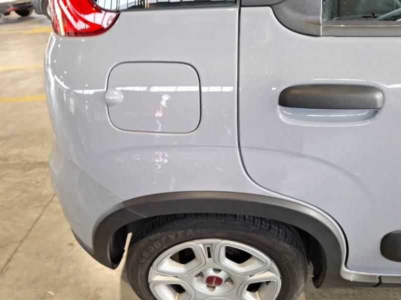 Fiat Panda 1.0 FIREFLY 70CV SeS HYBRID CITY LIFE - foto 33