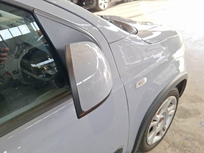 Fiat Panda 1.0 FIREFLY 70CV SeS HYBRID CITY LIFE - foto 35