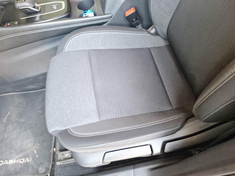 Nissan Qashqai 1.3 MHEV 158 N-CONNECTA XTRONIC - foto 83