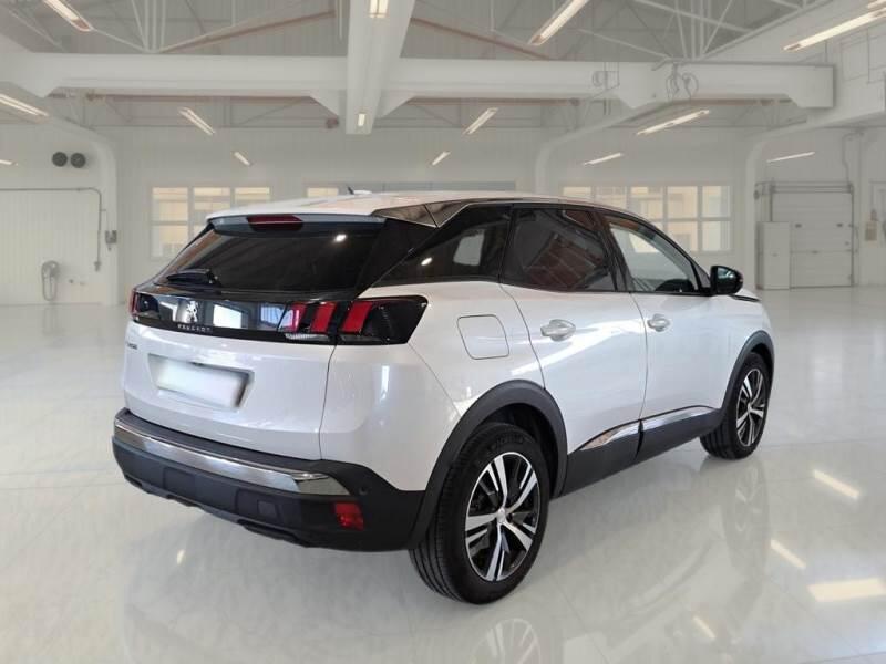 Peugeot 3008 130 EAT8 SeS ALLURE - foto 2