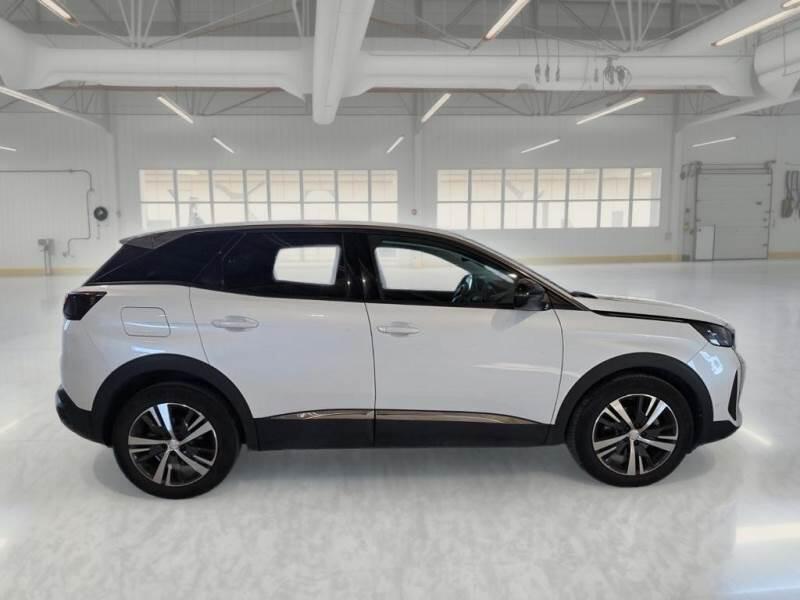 Peugeot 3008 130 EAT8 SeS ALLURE - foto 7