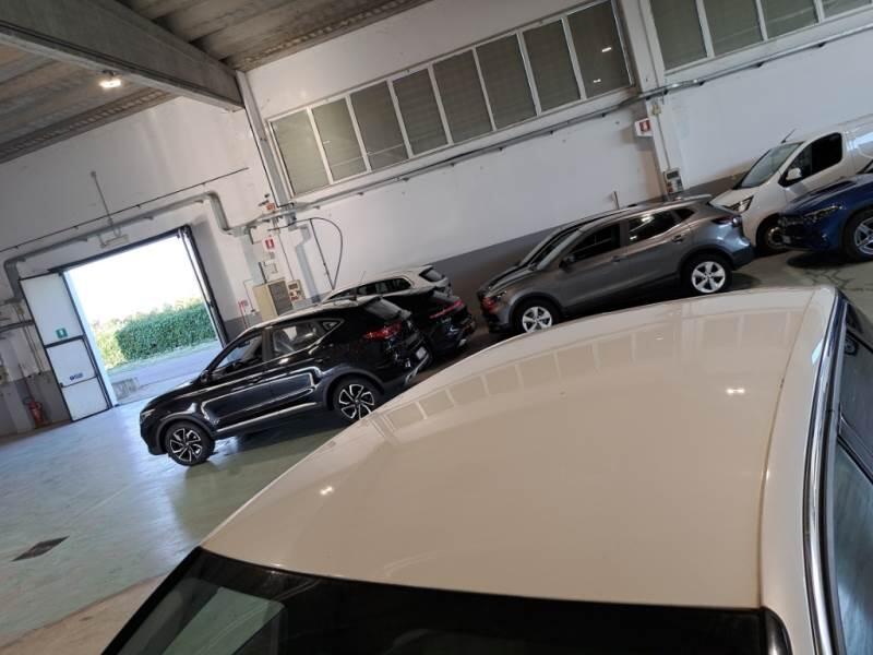 Peugeot 3008 130 EAT8 SeS ALLURE - foto 9