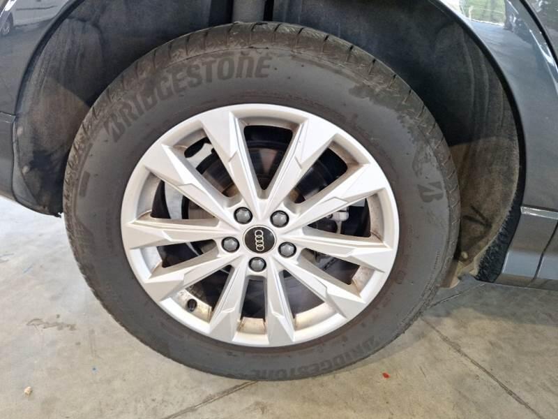 Audi Q3 35 TDI S TRONIC BUSINESS PLUS - foto 18