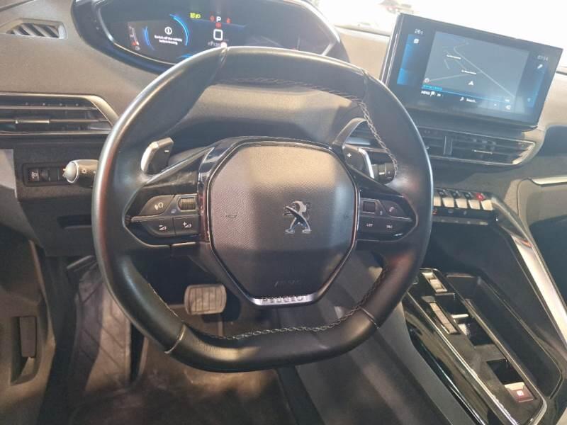 Peugeot 3008 130 EAT8 SeS ALLURE - foto 37