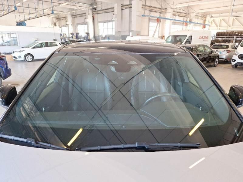 Land Rover Range Rover Velar 2.0 D I4 204 S 4WD AUTO - foto 10