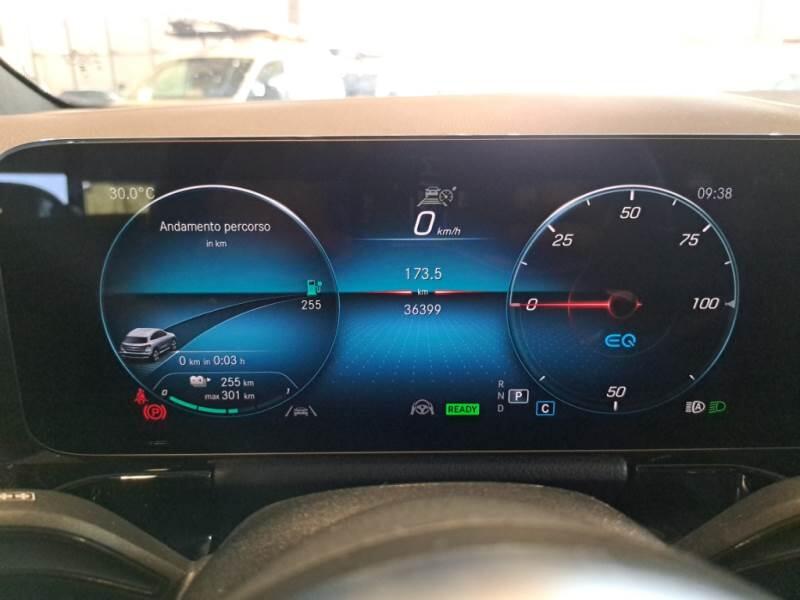 Mercedes EQA -Klasse EQA 250+ PREMIUM - foto 4