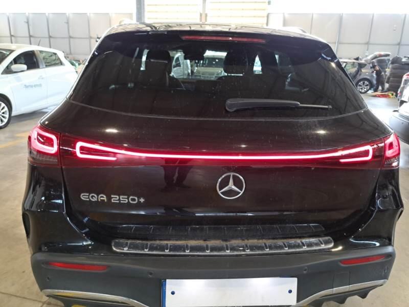Mercedes EQA -Klasse EQA 250+ PREMIUM - foto 57